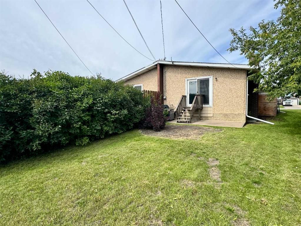 B, 9517 98 Avenue  - Photo 23