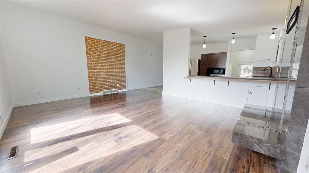 B, 9517 98 Avenue  - Photo 6