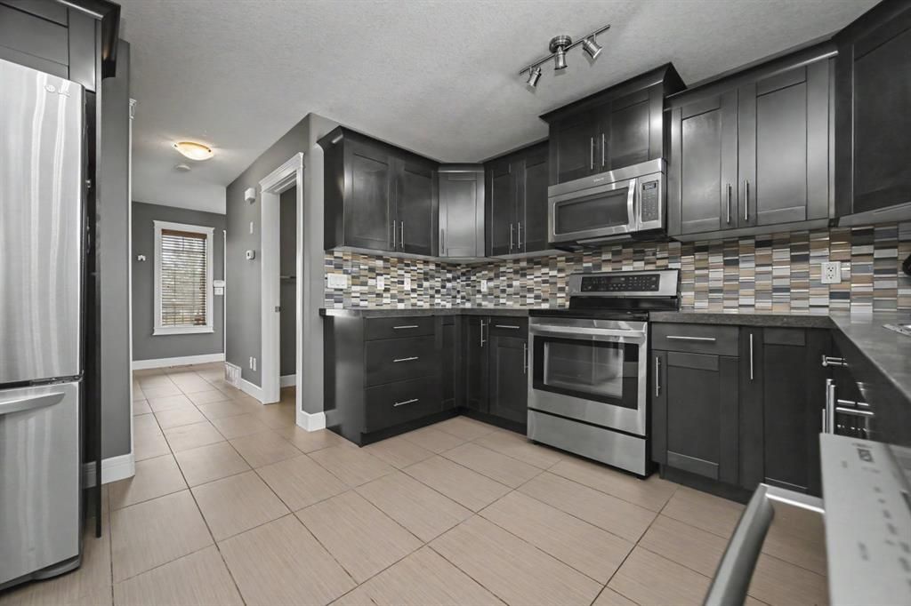 8642 72 Avenue  - Photo 15