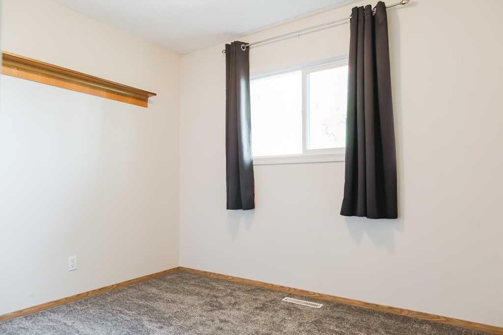 9940 88 Avenue  - Photo 18