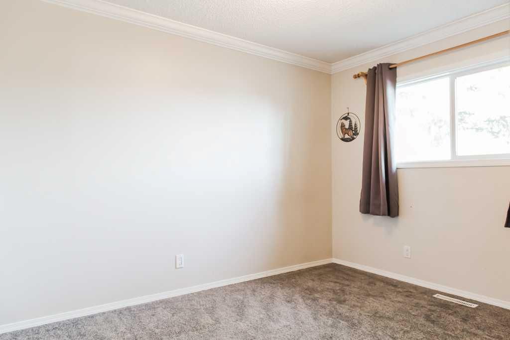 9940 88 Avenue  - Photo 19