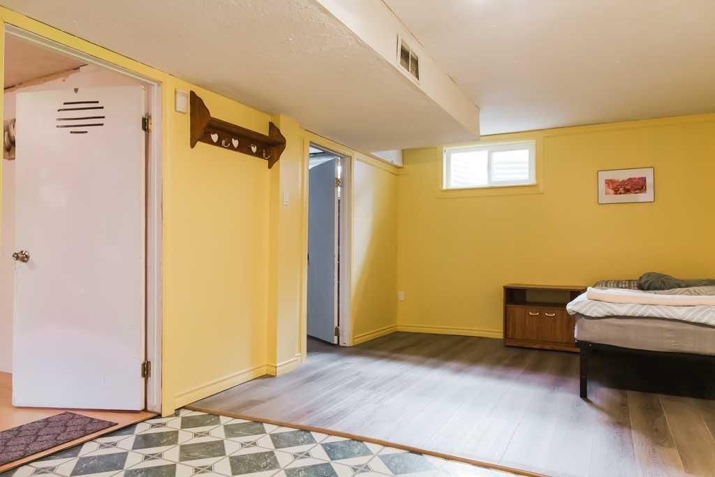 9940 88 Avenue  - Photo 24