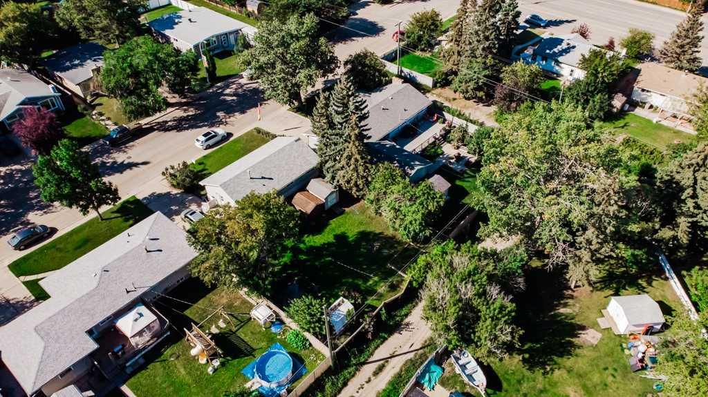 9940 88 Avenue  - Photo 36