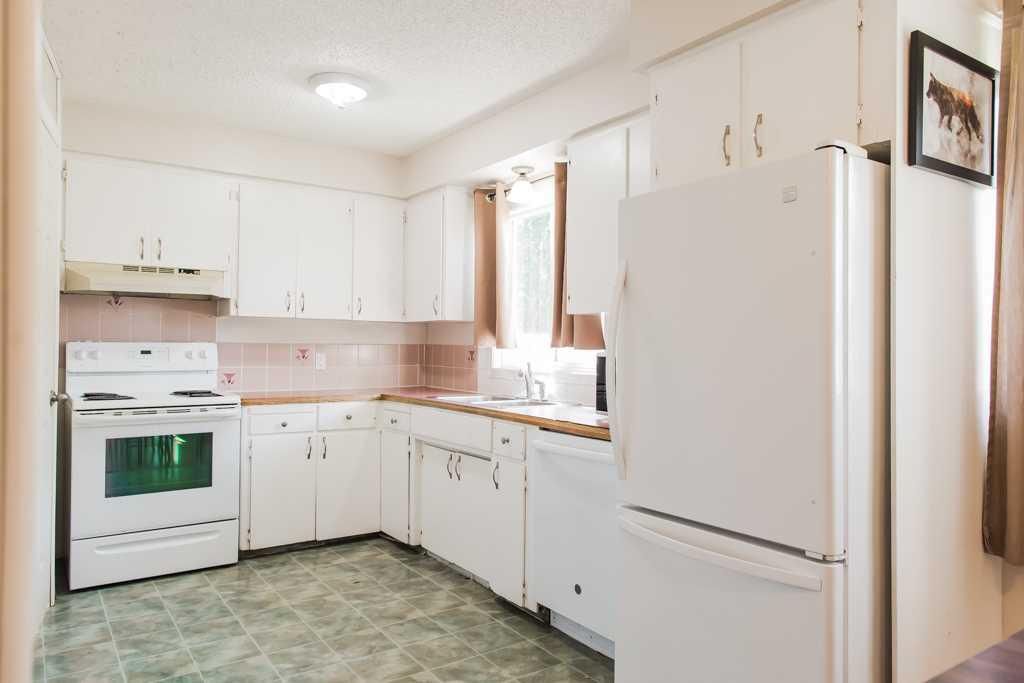 9940 88 Avenue  - Photo 5