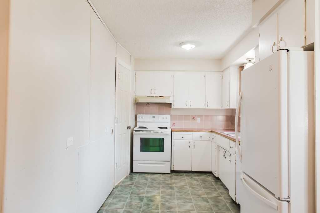 9940 88 Avenue  - Photo 6