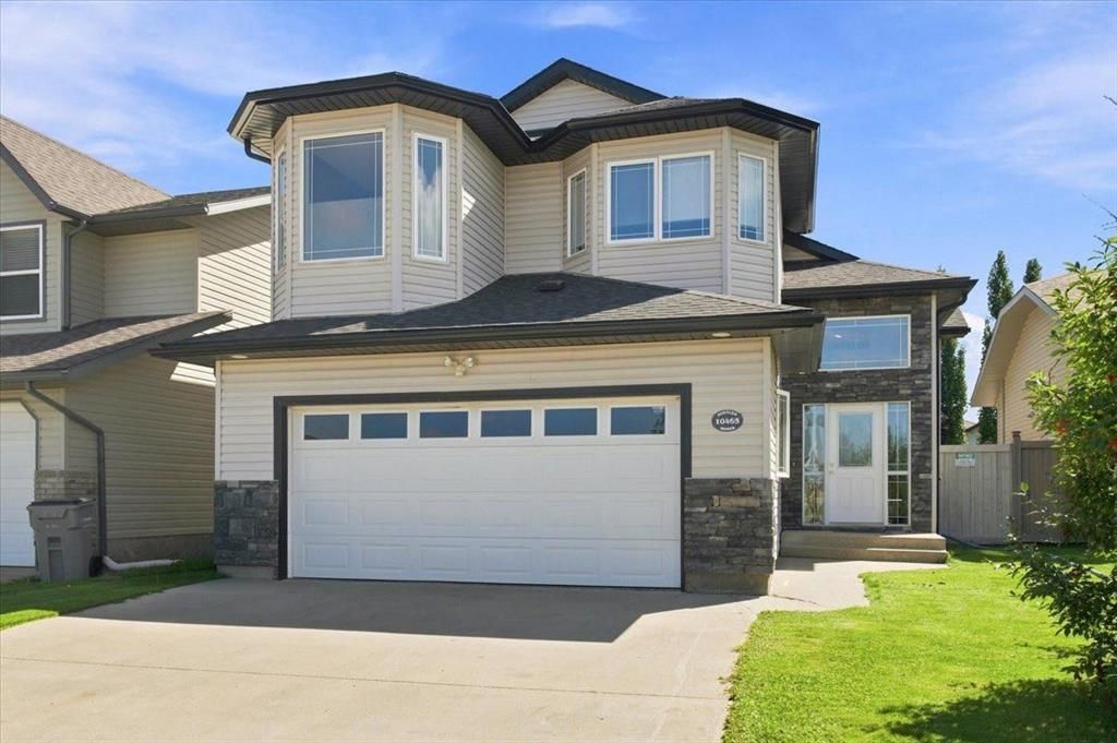 10465 Royal Oaks Drive - Photo 1