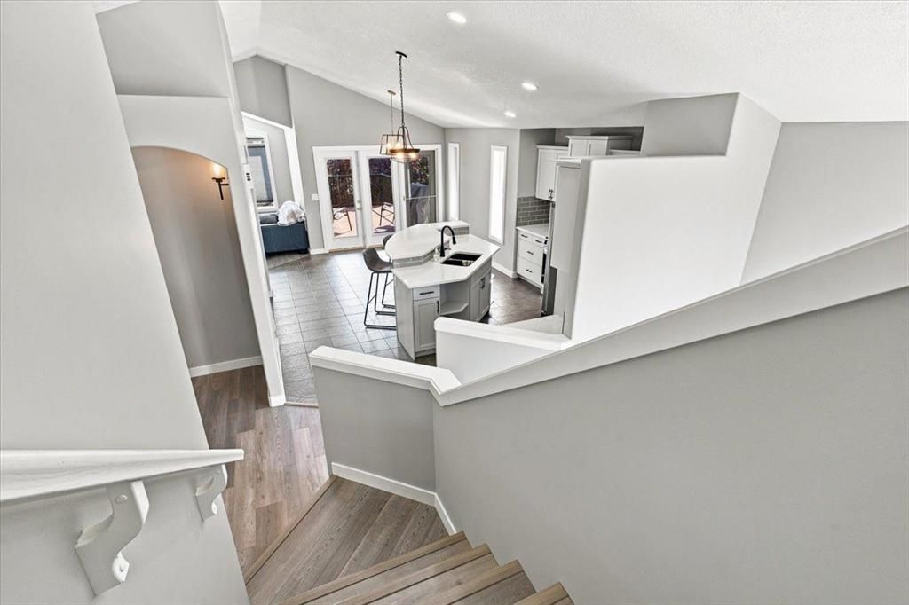 10465 Royal Oaks Drive  - Photo 21