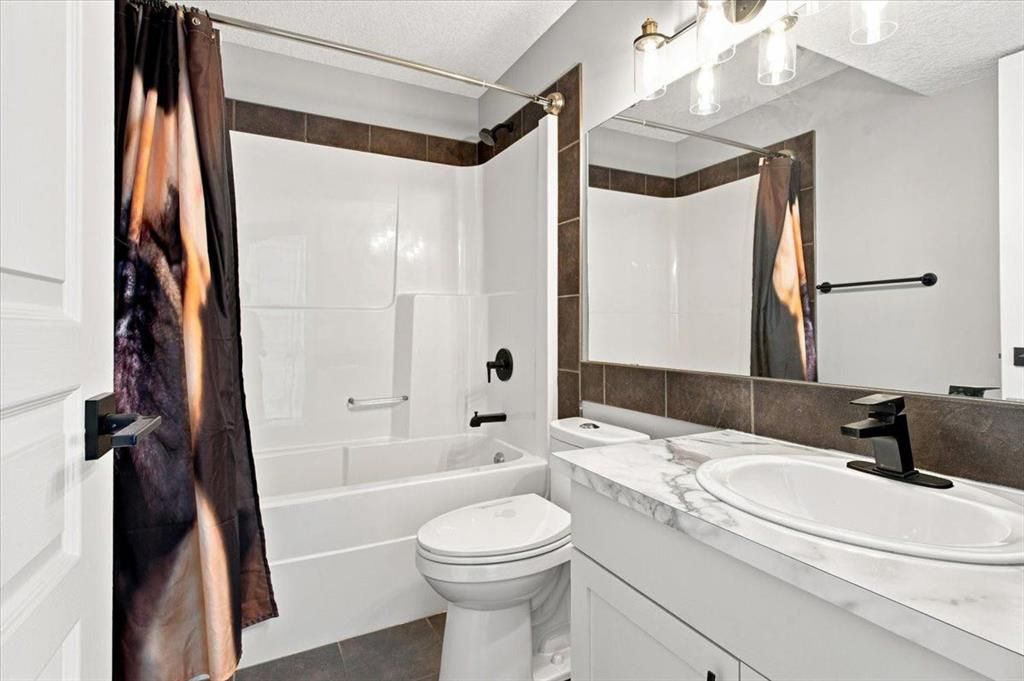 10465 Royal Oaks Drive  - Photo 28