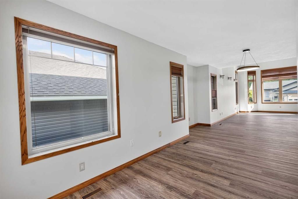 10407 102 Ave   - Photo 17