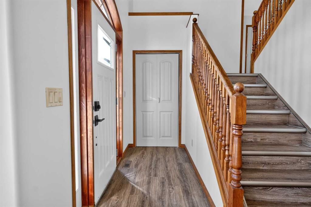 10407 102 Ave   - Photo 3