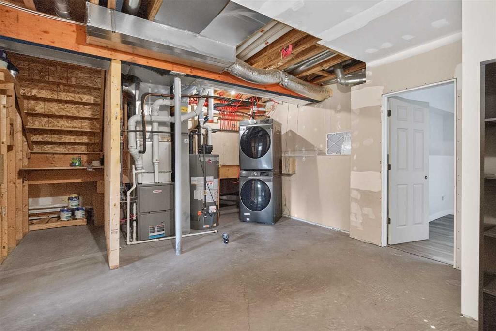10407 102 Ave   - Photo 37