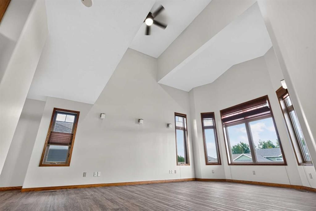 10407 102 Ave   - Photo 46