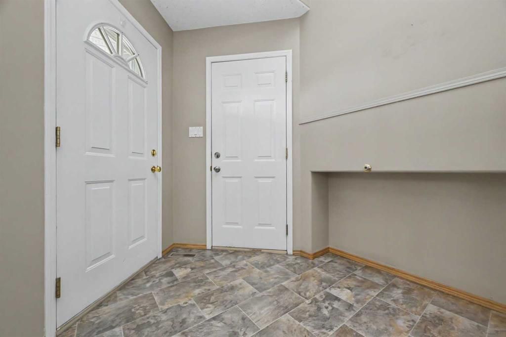 12017 95B Street  - Photo 15