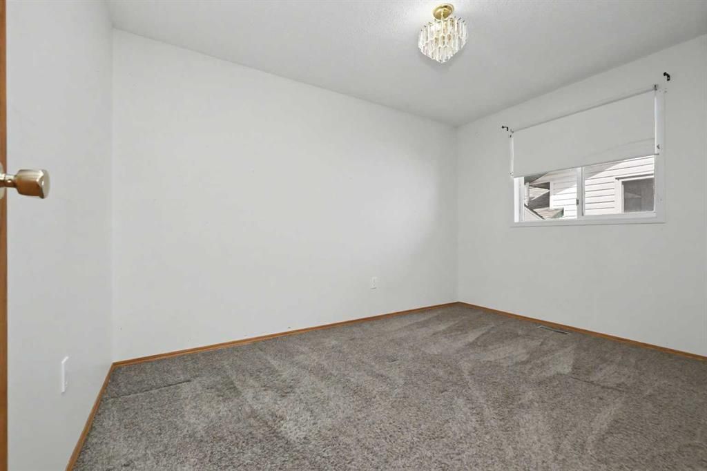 12017 95B Street  - Photo 23
