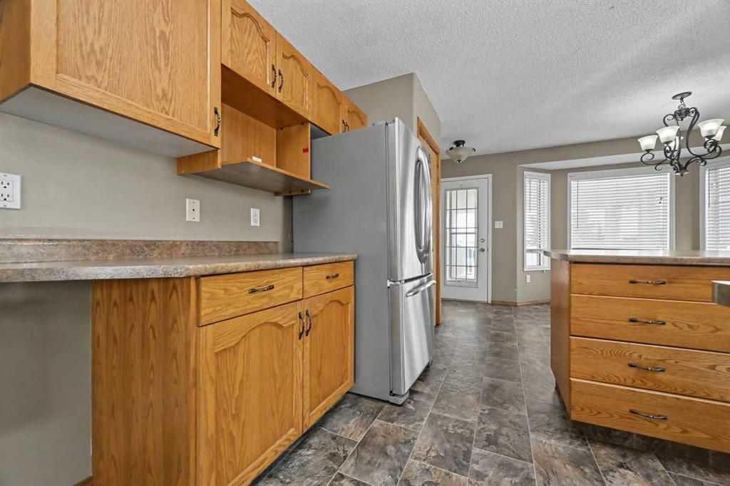 12017 95B Street - Photo 4