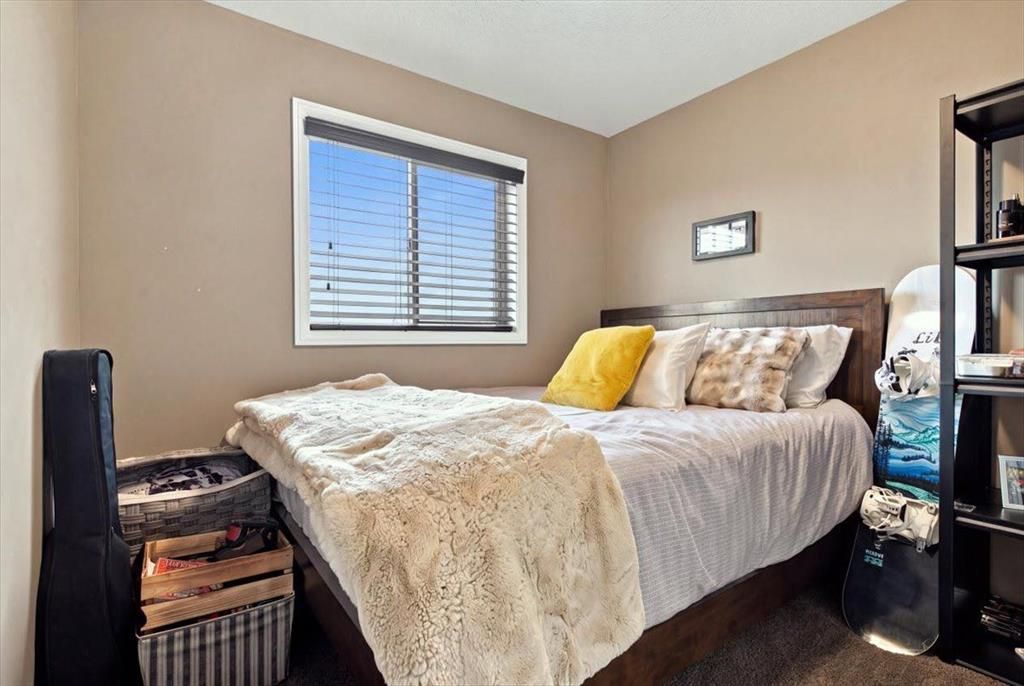 9401 88A Street  - Photo 20