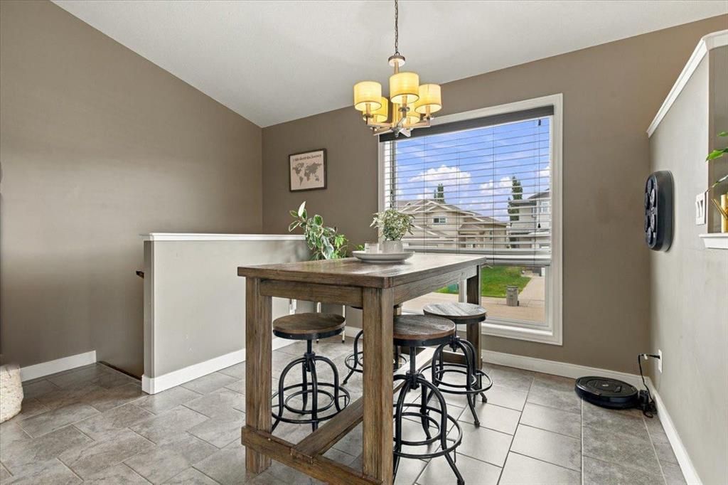 9401 88A Street  - Photo 5