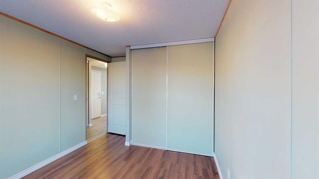 9011 88 Avenue  - Photo 14