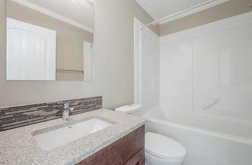 5215 52 Street  - Photo 12