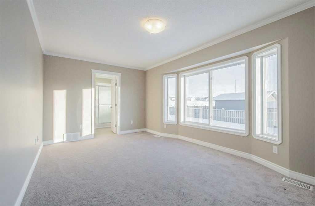 5215 52 Street  - Photo 15