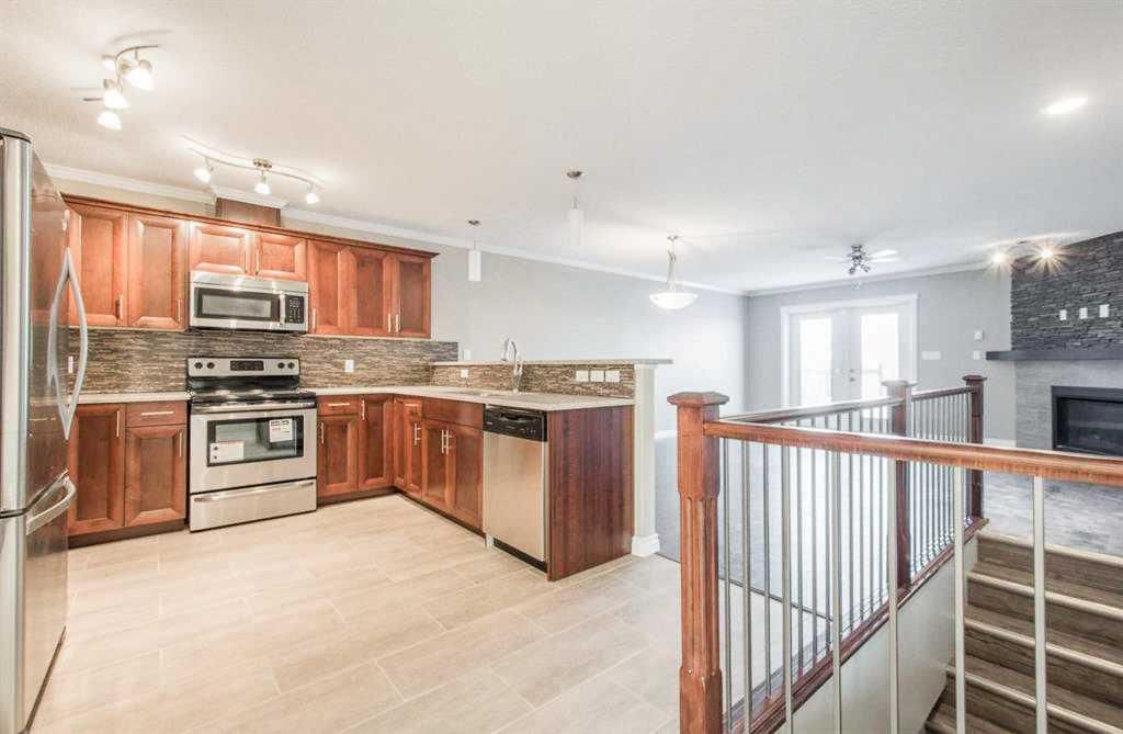 5215 52 Street  - Photo 4