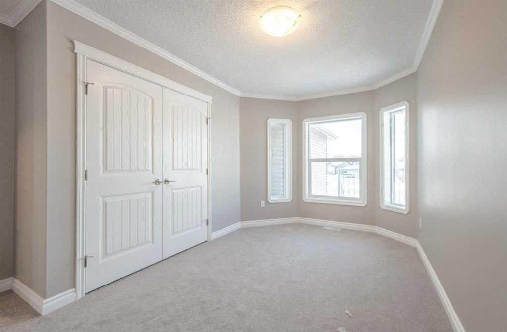 5215 52 Street  - Photo 40