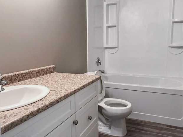 5215 52 Street  - Photo 45
