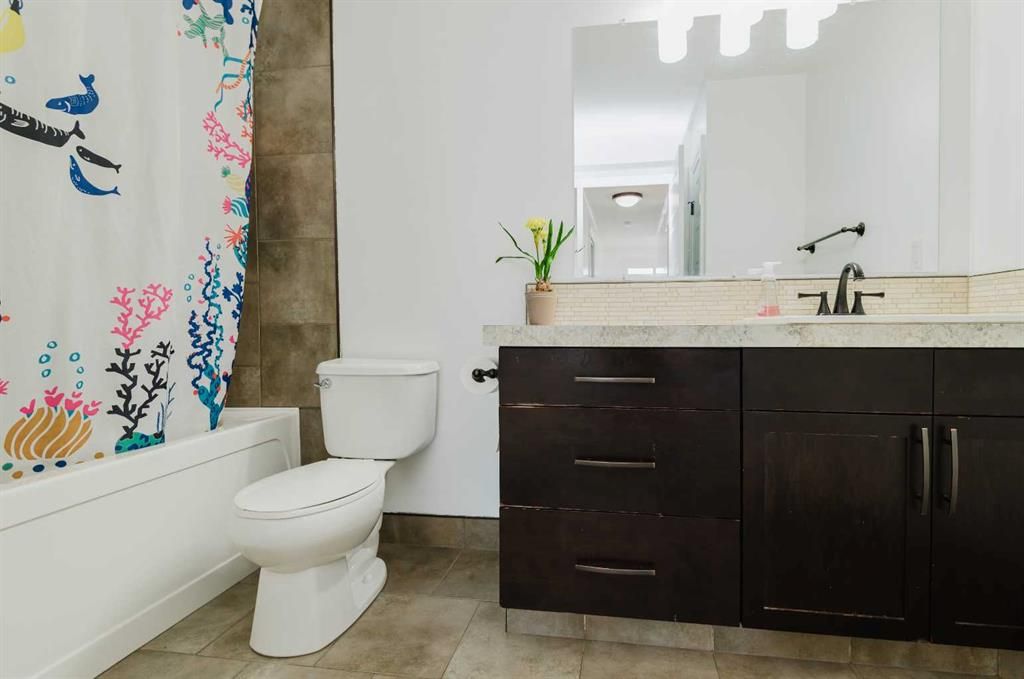 8013 112B Street  - Photo 23