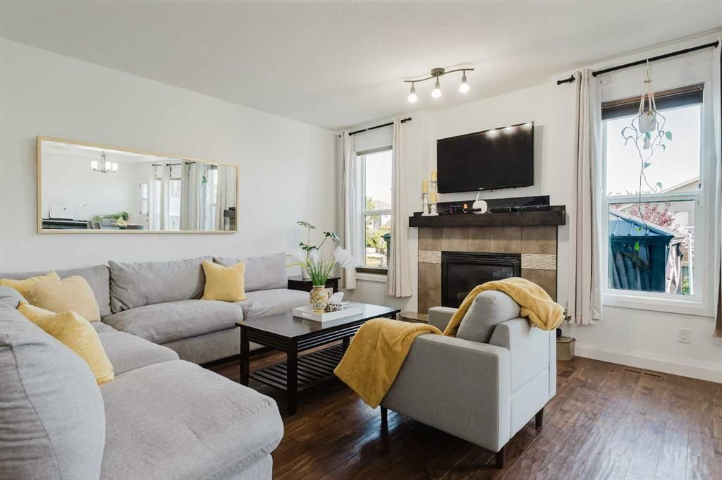 8013 112B Street  - Photo 5