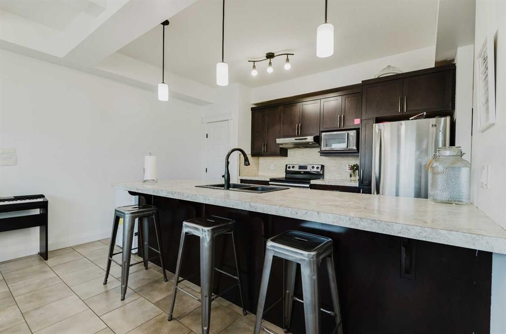 8013 112B Street  - Photo 8