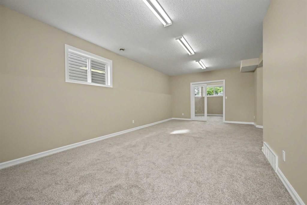 6217 89 Street  - Photo 22