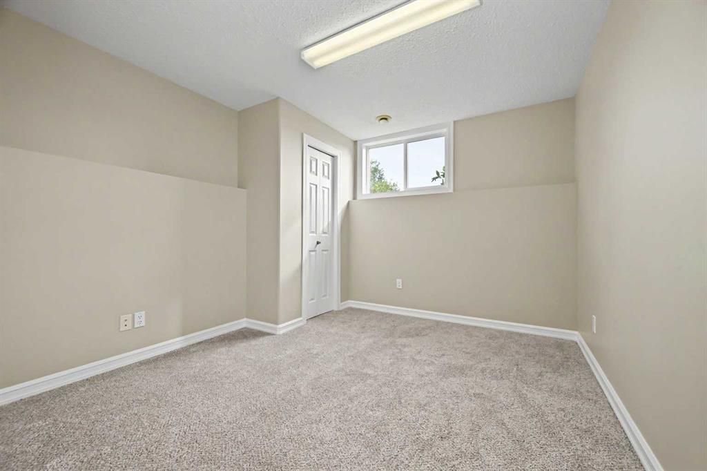 6217 89 Street  - Photo 24