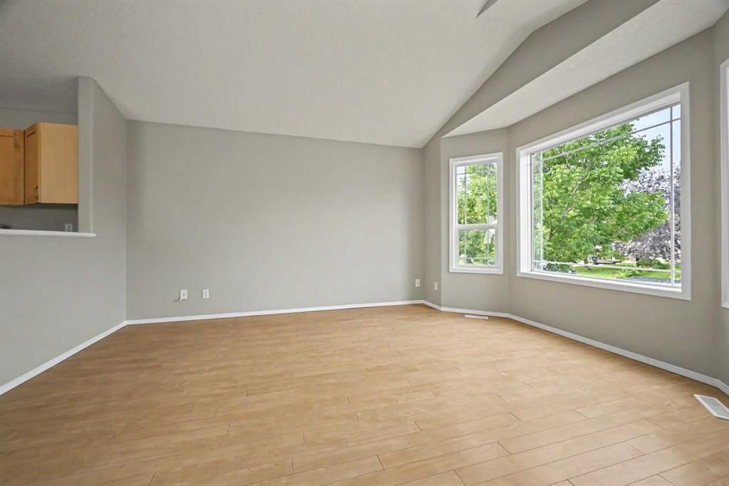 6217 89 Street  - Photo 6