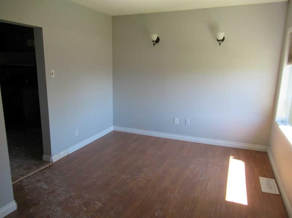 9324 104 Avenue - Photo 4