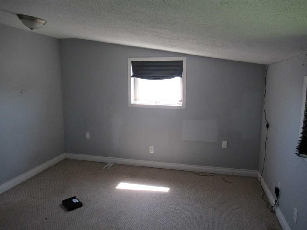 9324 104 Avenue  - Photo 7