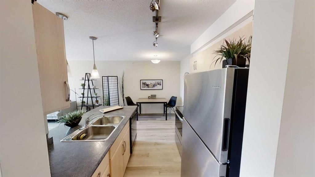 411, 9124 96 Avenue - Photo 2