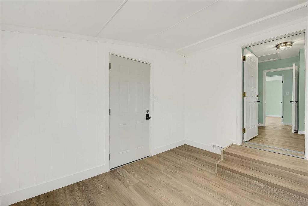 723020 Range Road 95   - Photo 3