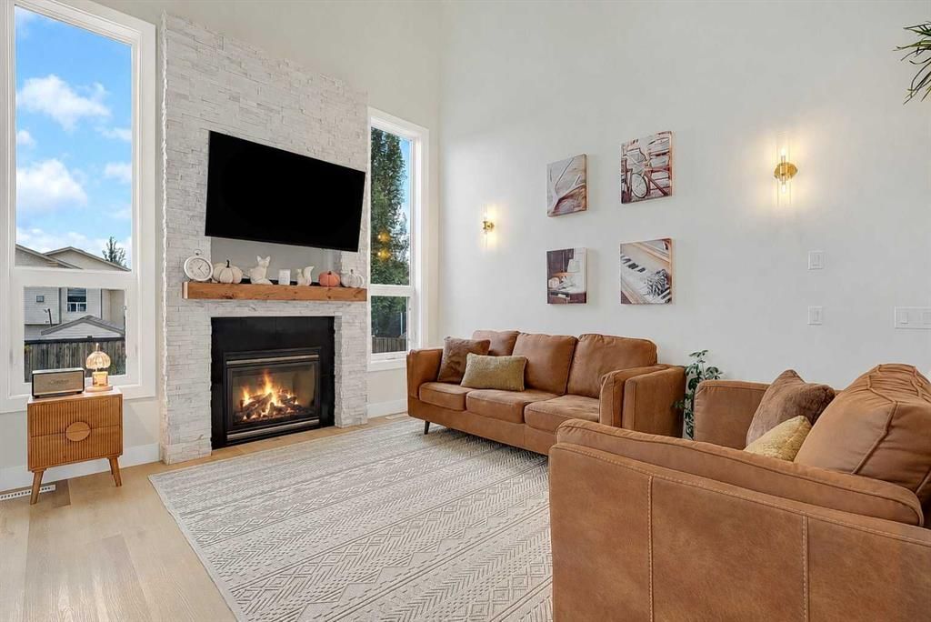 8586 69 Avenue  - Photo 2