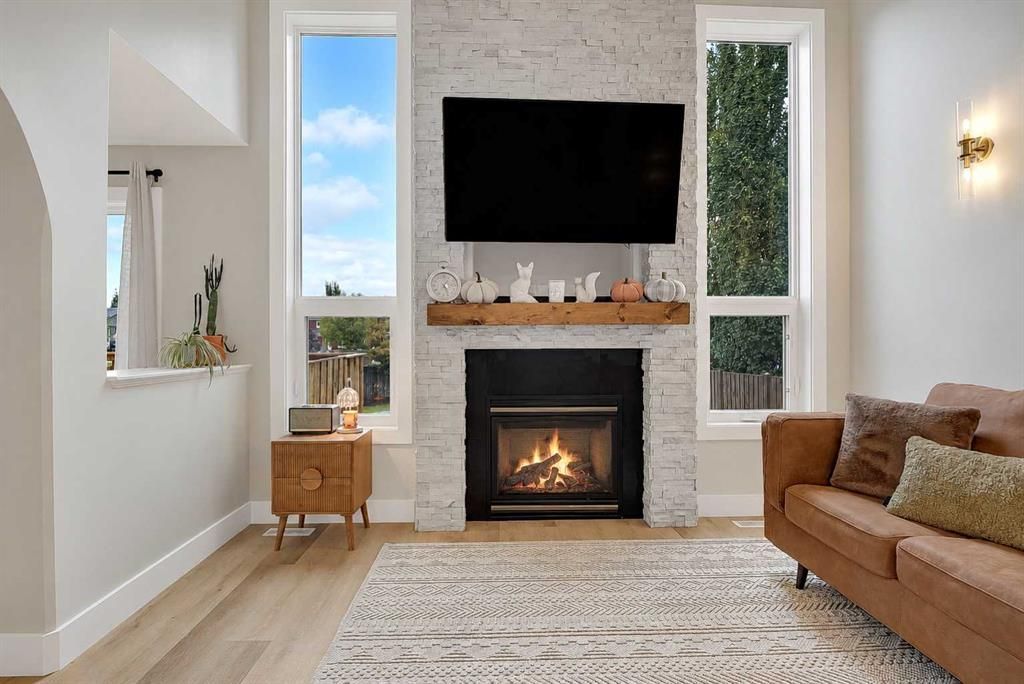 8586 69 Avenue  - Photo 4