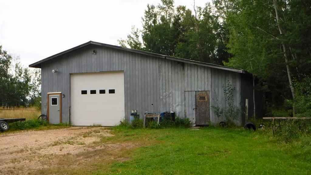 22268 Township Road 691   - Photo 32
