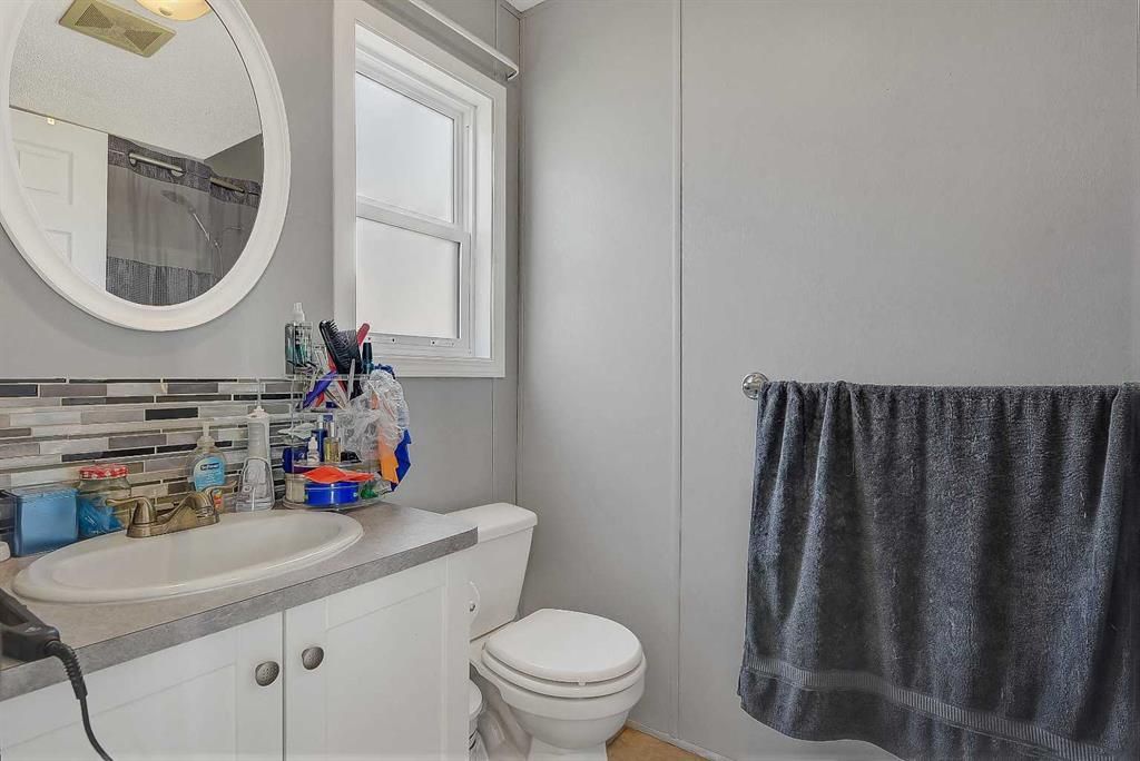 8902 89 Street  - Photo 12