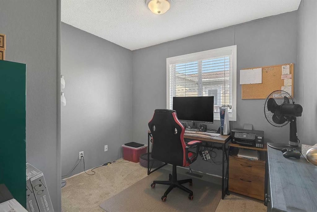 8902 89 Street  - Photo 17
