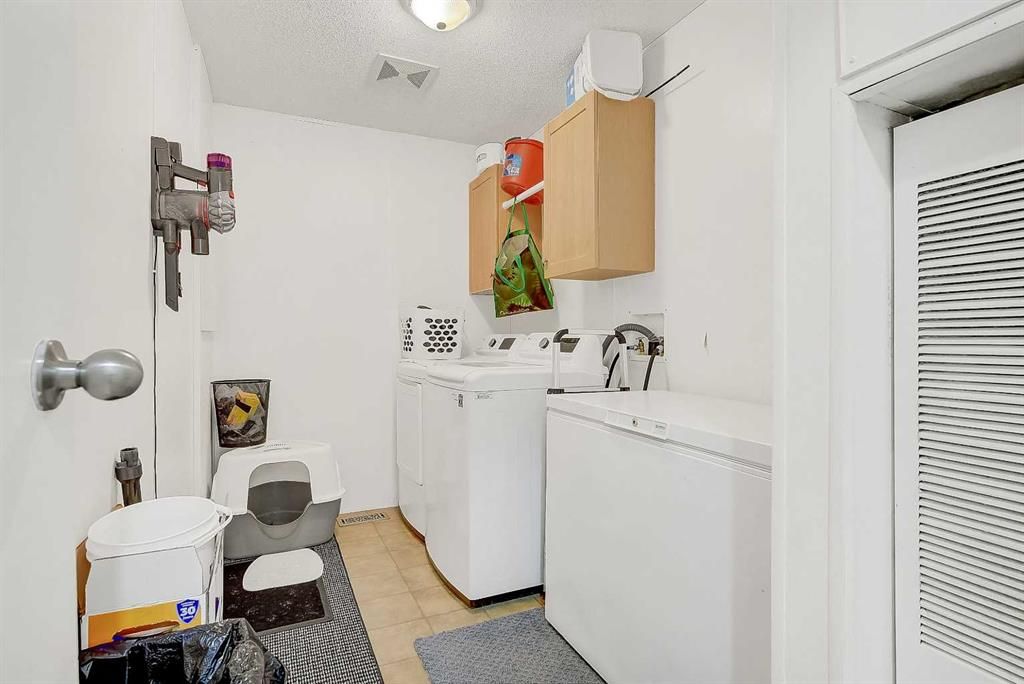 8902 89 Street  - Photo 18