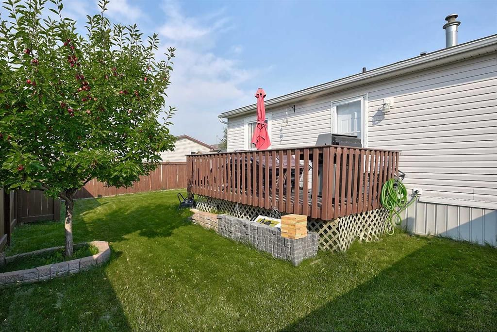 8902 89 Street  - Photo 23