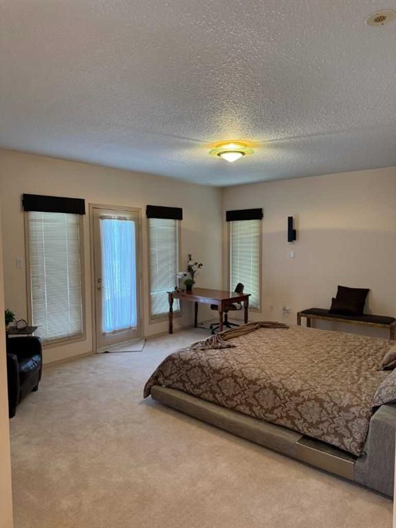 9244 Wedgewood Drive N - Photo 14