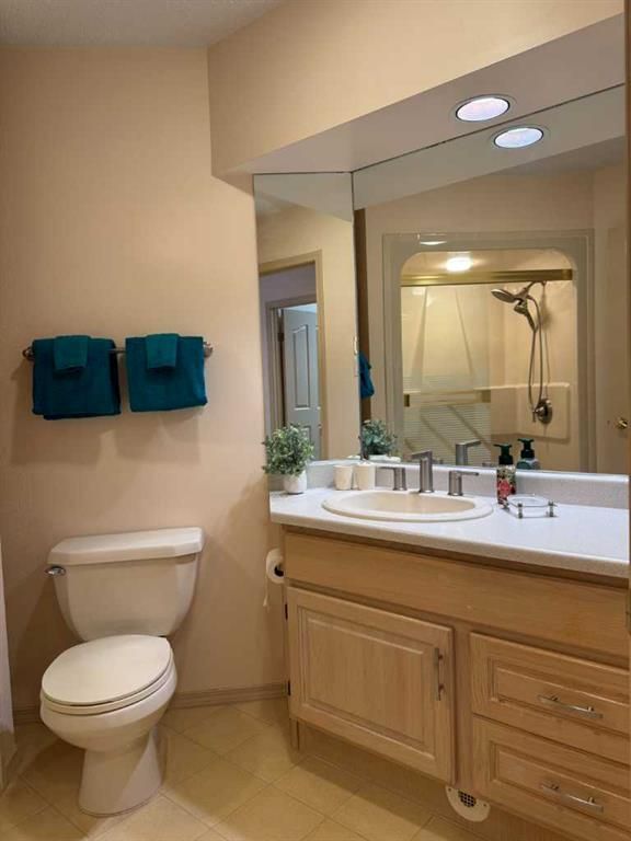 9244 Wedgewood Drive N - Photo 21