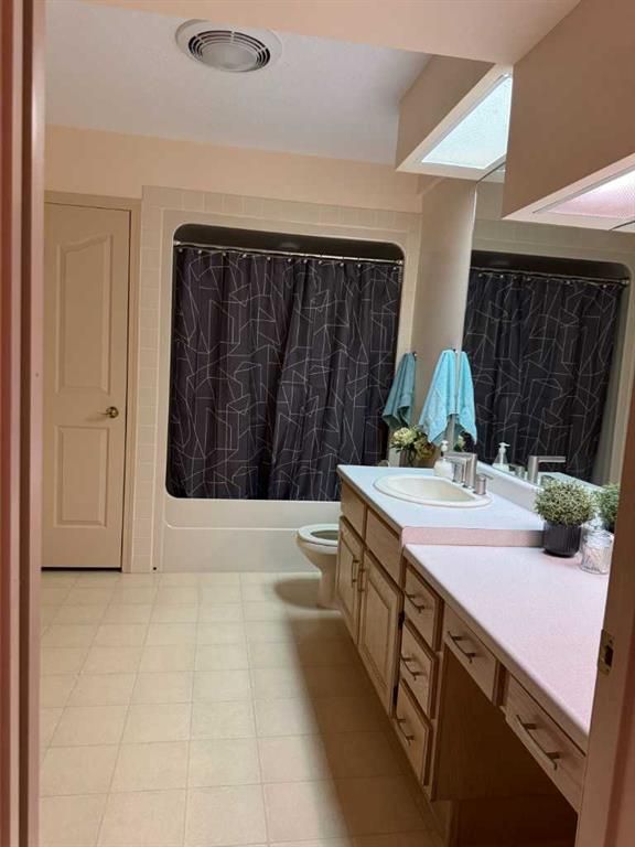 9244 Wedgewood Drive N - Photo 23