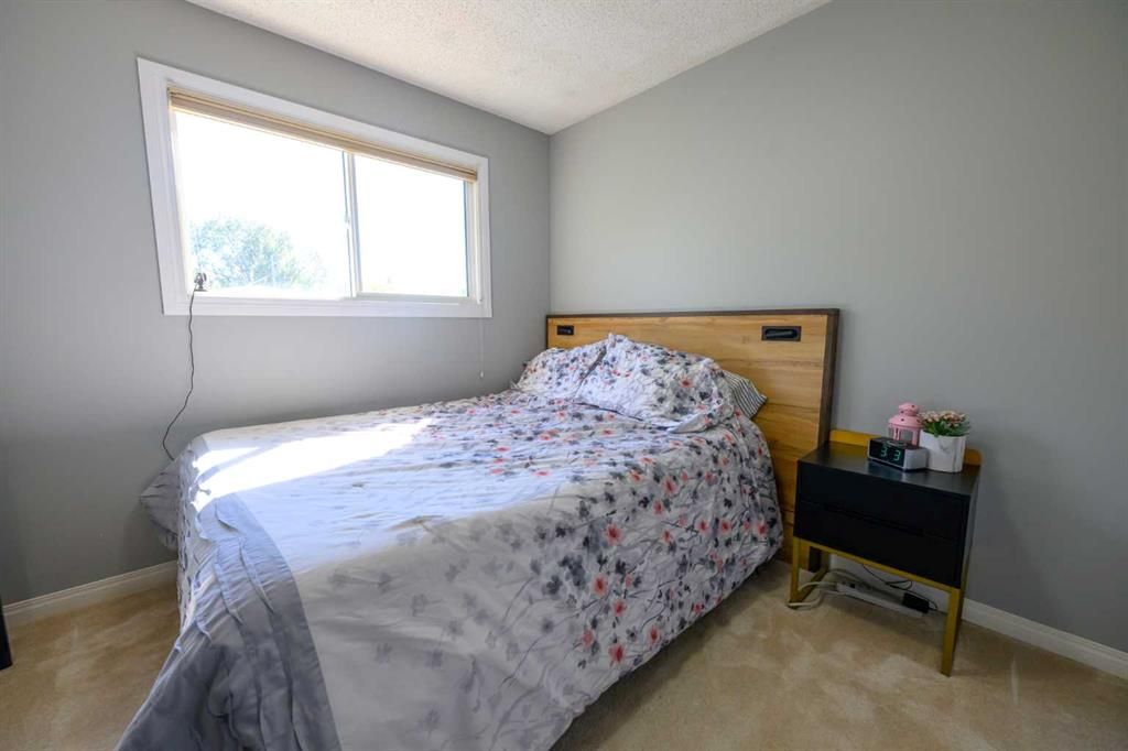 9630 91B Avenue  - Photo 12