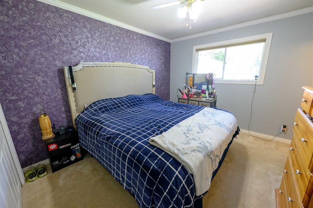 9630 91B Avenue  - Photo 16