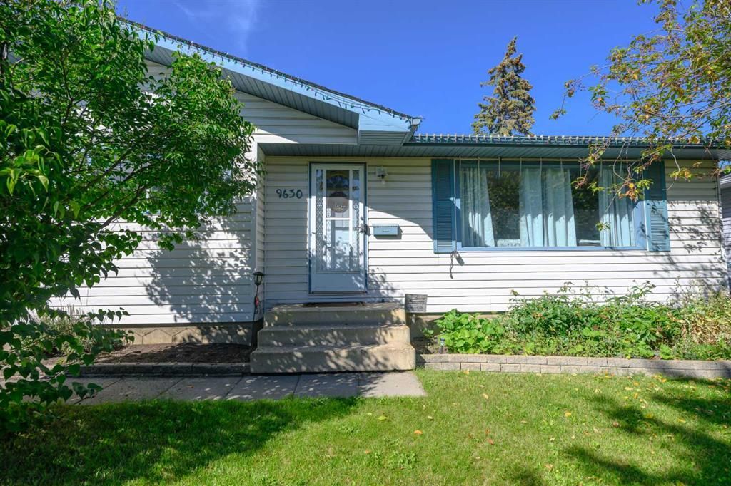 9630 91B Avenue  - Photo 2